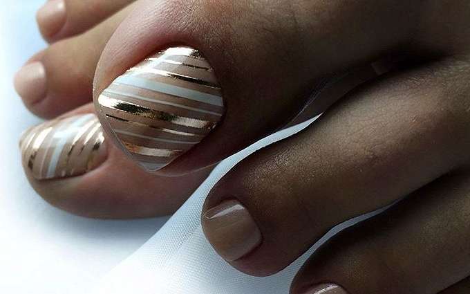 Маникюр с помощью ленты для дизайна ногтей (63 фото)