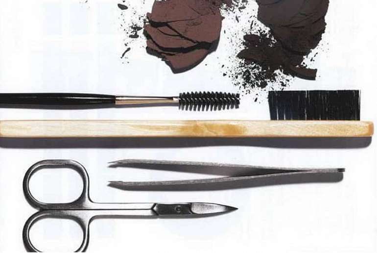 Инструменты бровиста. Инструменты для бровей. Инструменты для окрашивания бровей. Материалы и инструменты для окрашивания бровей и ресниц. Инструменты для укладки бровей.