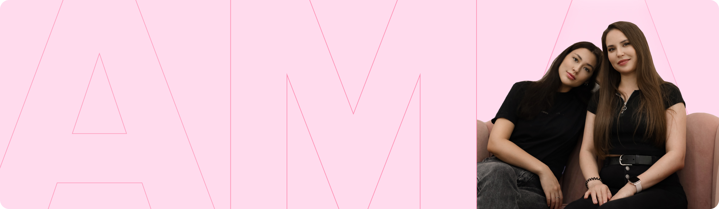 Маникюр и педикюр в четыре руки